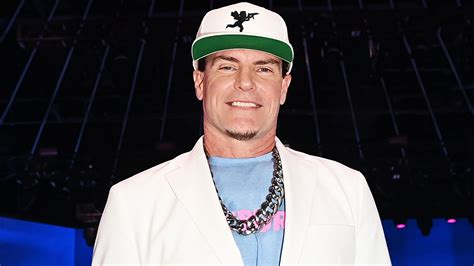 Vanilla ice 2023 - In 2018, Vanilla Ice put his Melbourne Beach, Florida house on the market for $4.8 million. The waterfront home, which was featured on The Vanilla Ice Project, has four bedrooms and two baths. Like the families of most celebrities, Vanilla Ice's family is sometimes the centre of the media's attention.